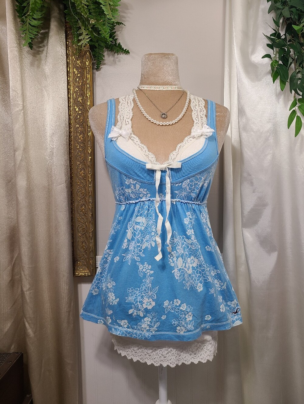 ♡ Y2K ♡ Hollister Baby Blue Tropical Floral Babydoll Ribbon Tie Tank Top Rare
